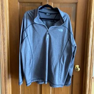 TNF 1/4 zip pullover XXL